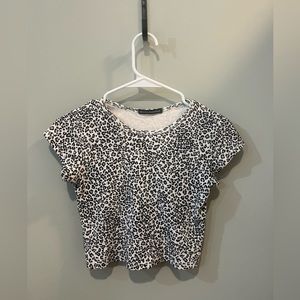 Brandy melville cheetah tee!